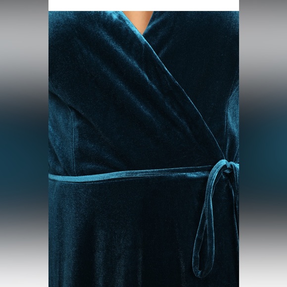 Lulu’s Jacinda Teal Blue Velvet Wrap Maxi Dress - Picture 4 of 6